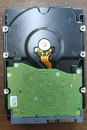 西数8T sas HUS728T8TAL5204企业级硬盘