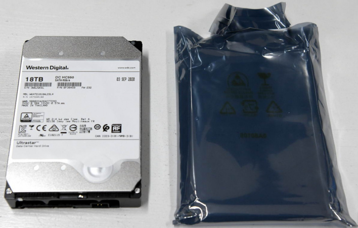 西数18T sata WUH721818ALE6L4企业级硬盘